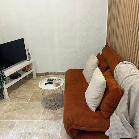 Apartamento Moderne Pour 2 Personnes - Clim Et Wifi - Centre Nimes